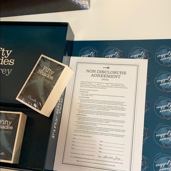 Fifty Shades Of Gray BUNDLE | Party Board Game | Shades of Grey & Shades Darker - Picture 5 of 12